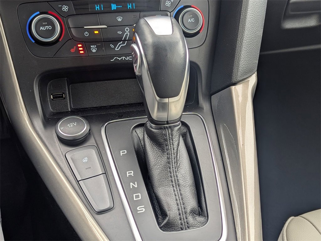 Used 2017 Ford Focus Titanium image 20