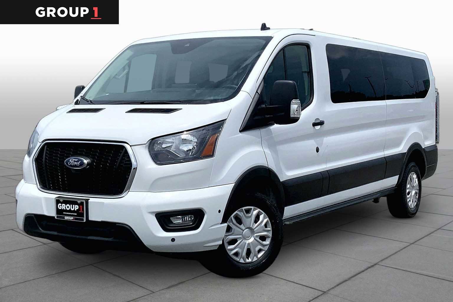 Used 2025 Ford Transit 350 XLT RWD image 1