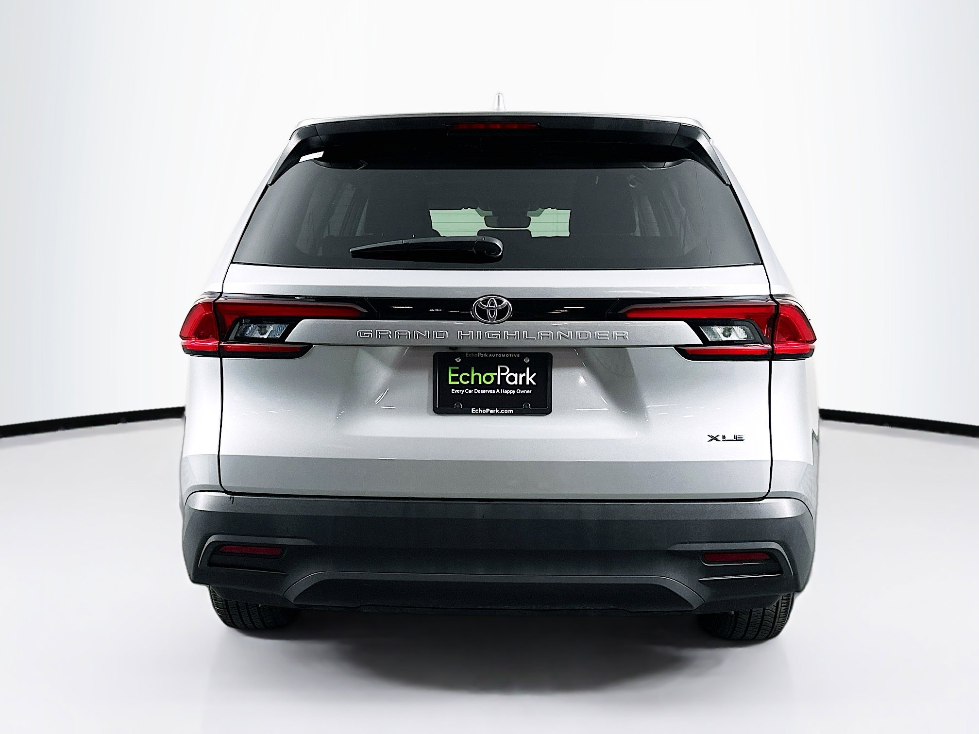 Used 2025 Toyota Grand Highlander FWD image 7