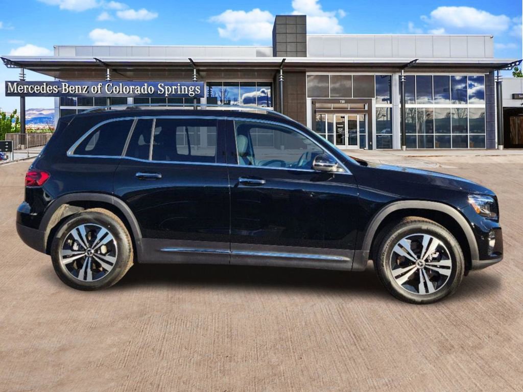 New 2025 Mercedes-Benz GLB 250 4MATIC image 4