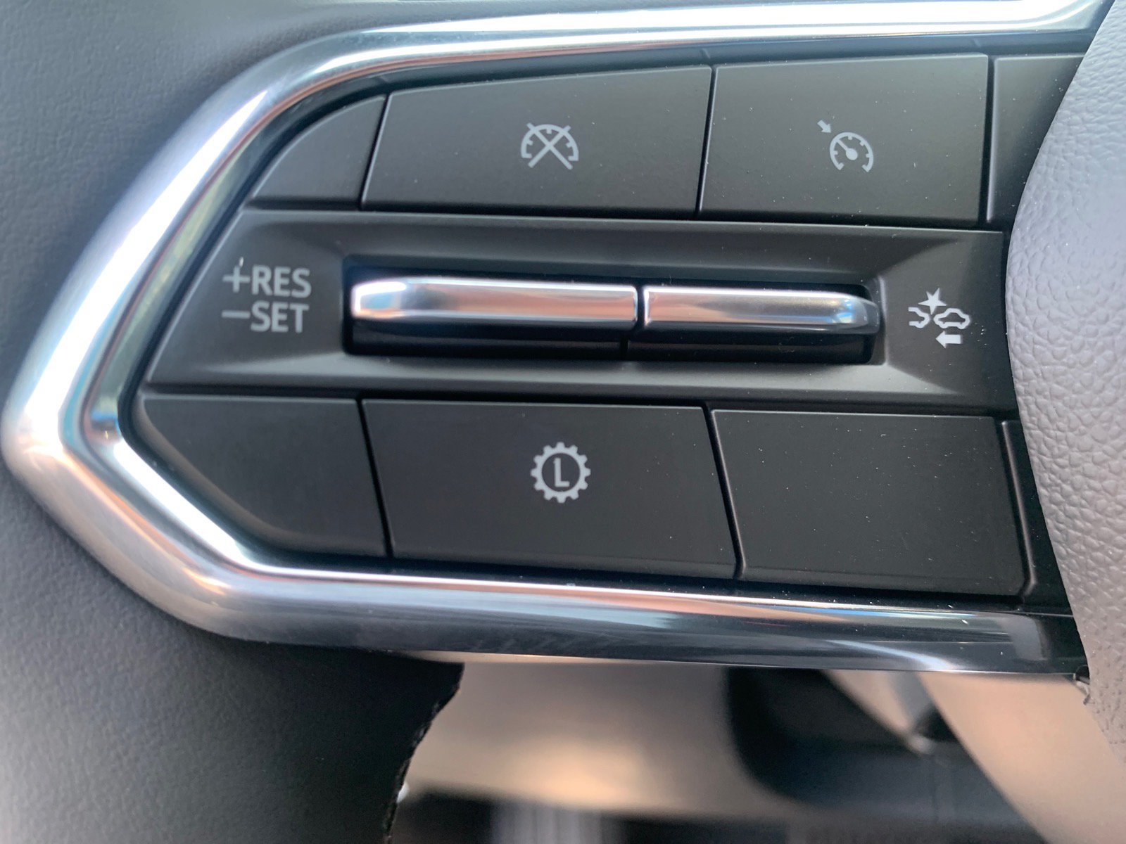 New 2027 Chevrolet Equinox LT FWD image 14