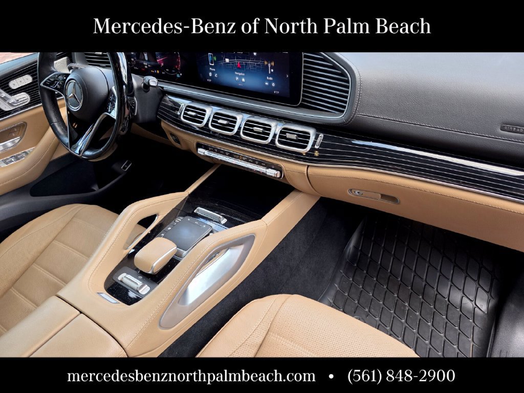 Certified 2024 Mercedes-Benz GLS 580 4MATIC image 31