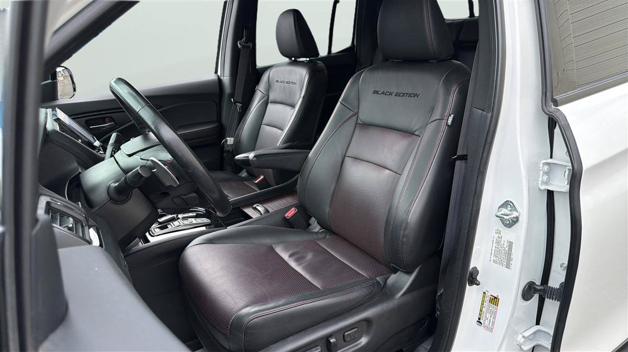 Used 2021 Honda Ridgeline Black Edition image 12