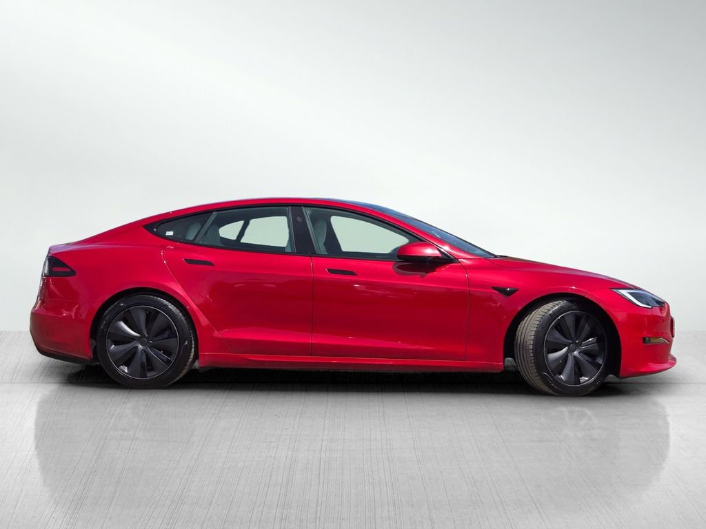 Used 2022 Tesla Model S image 3