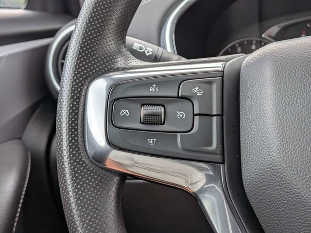 Used 2025 Chevrolet Blazer LT FWD image 28
