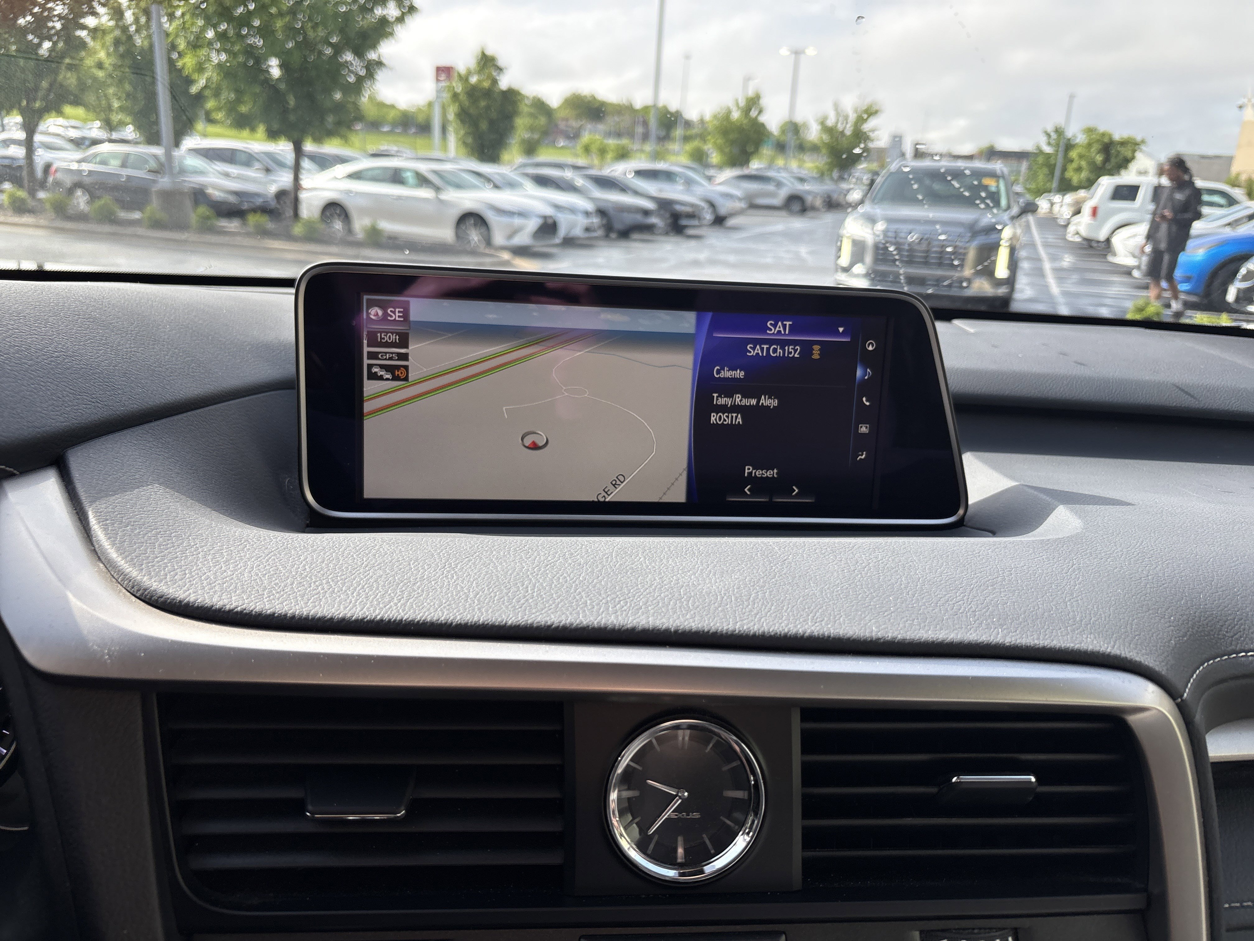 Used 2019 Lexus RX 350 AWD w/ Navigation Package image 24