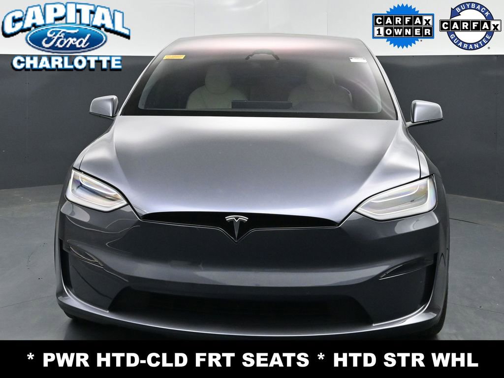 Used 2022 Tesla Model X image 3