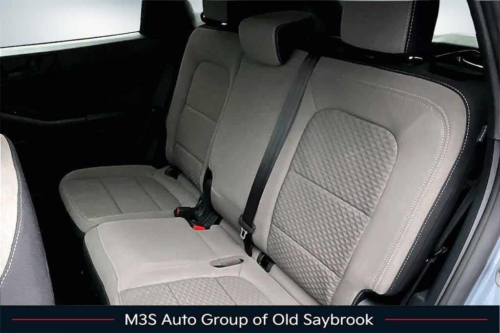 Used 2022 Ford Escape SE image 21