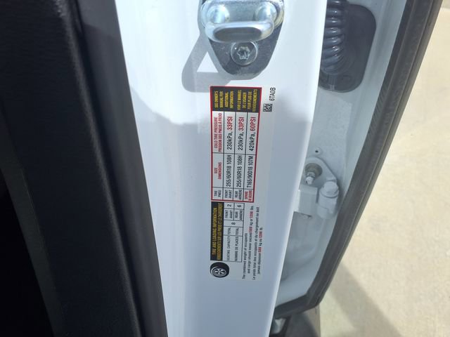 Used 2025 Nissan Pathfinder SL AWD/4WD image 34