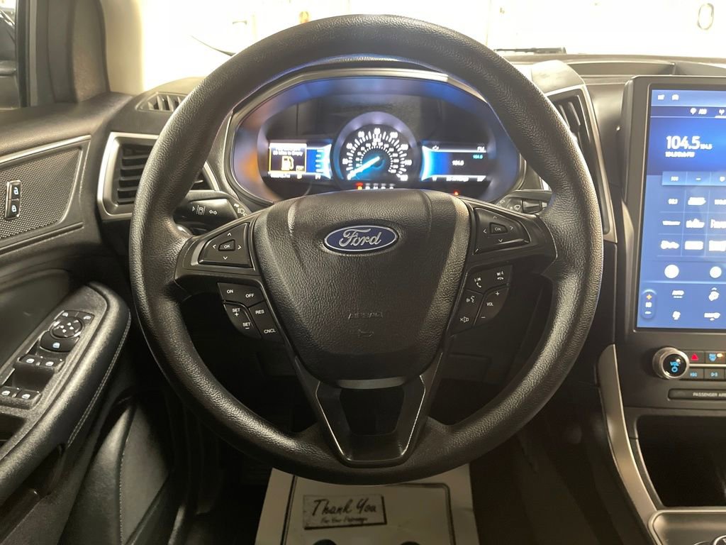 Used 2022 Ford Edge SE w/ Black Appearance Package image 15