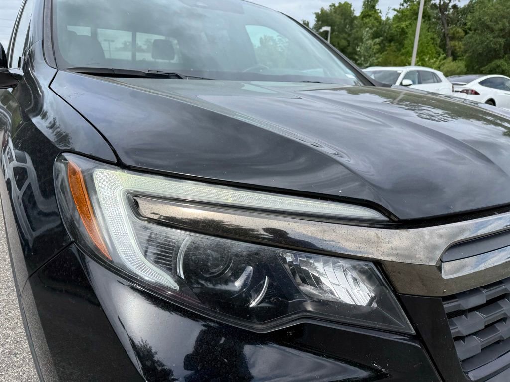 Used 2017 Honda Ridgeline Black Edition image 4