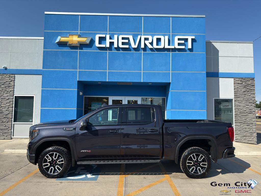 Used 2024 GMC Sierra 1500 AT4 w/ Technology Package
