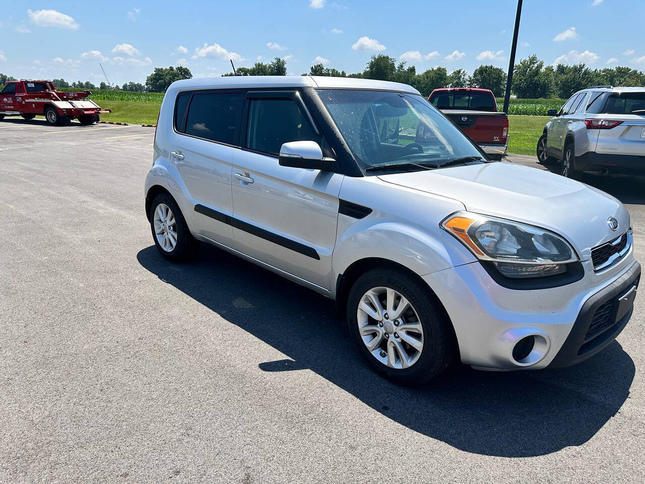 Used 2012 Kia Soul + FWD image 7
