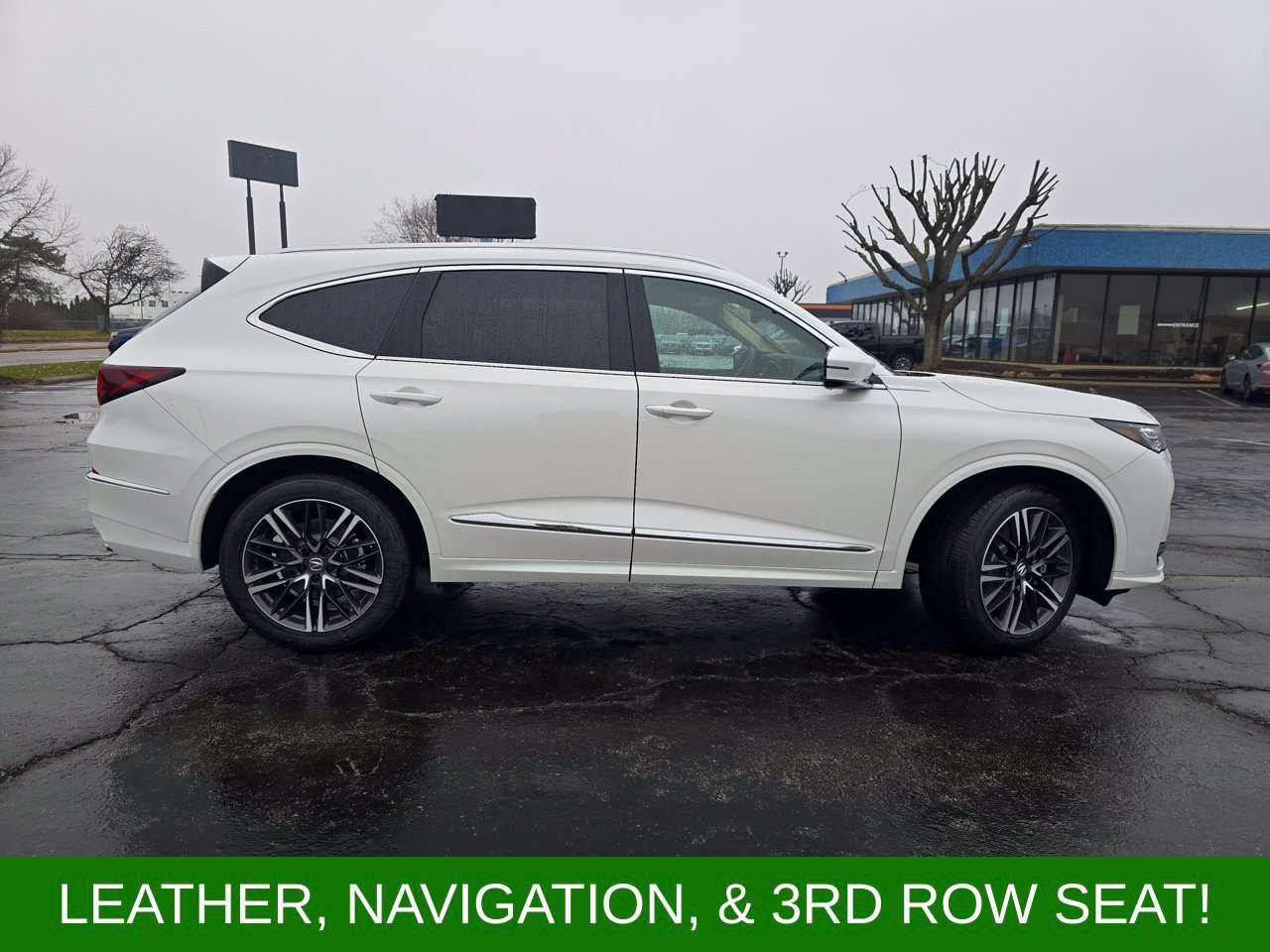 Used 2026 Acura MDX w/ Advance Package AWD/4WD image 3