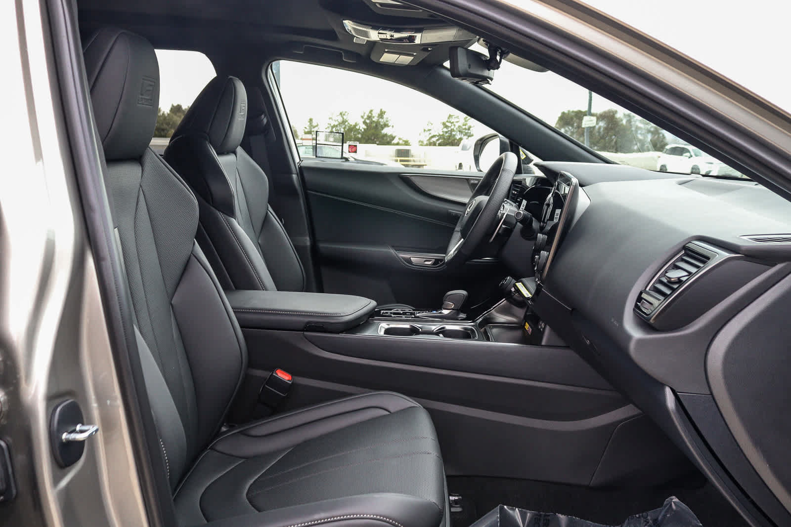 New 2026 Lexus NX 350h F Sport w/ Accessory Package (Z1) AWD/4WD image 19