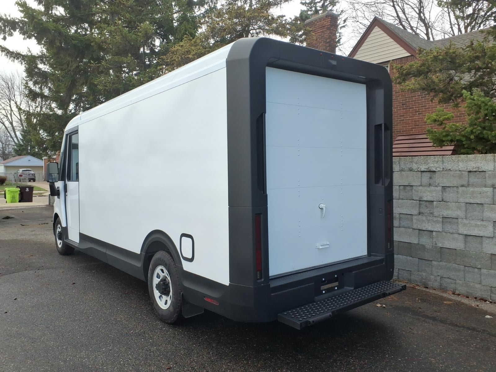 New 2026 Chevrolet Brightdrop 600 w/ Battery Pack, Extended Range AWD/4WD image 3