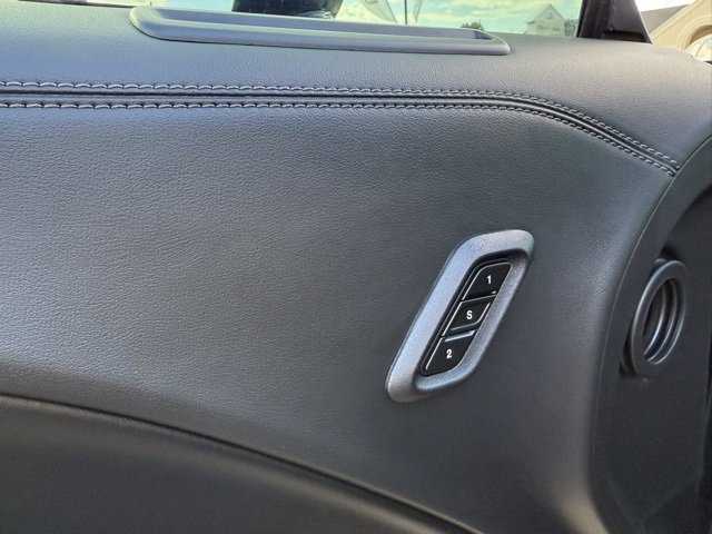 Used 2023 Dodge Challenger R/T w/ T/A Package image 11