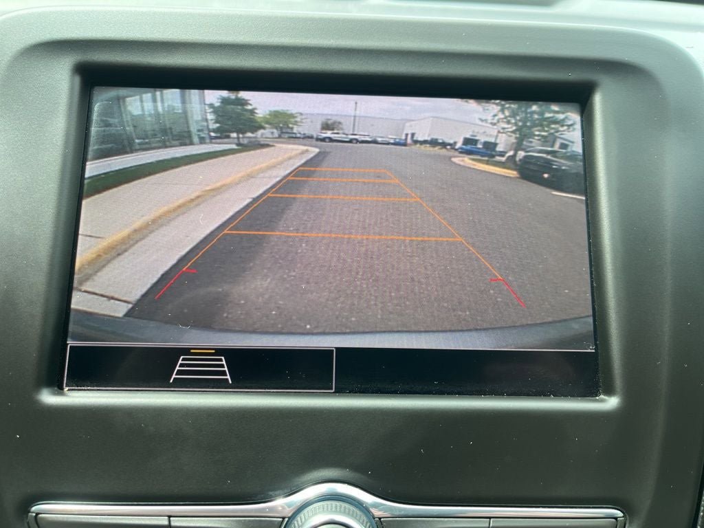 Used 2023 Chevrolet Equinox LS FWD image 31