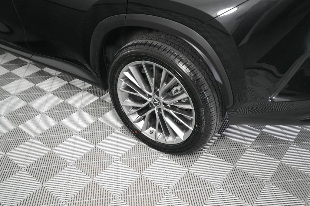 Certified 2022 Lexus NX 350h AWD image 8