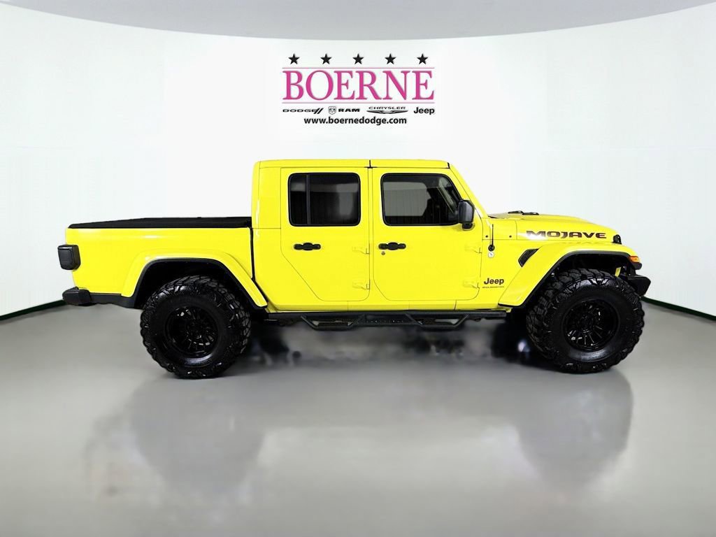 Used 2023 Jeep Gladiator Mojave w/ Cold Weather Group image 8