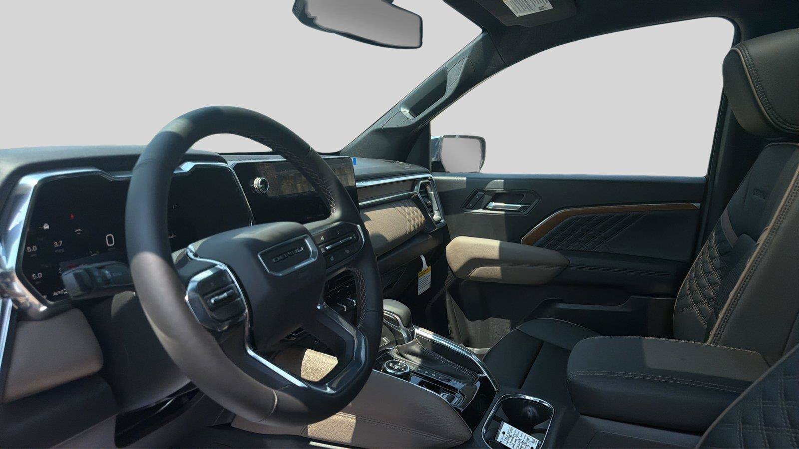 New 2026 GMC Canyon Denali AWD/4WD image 16