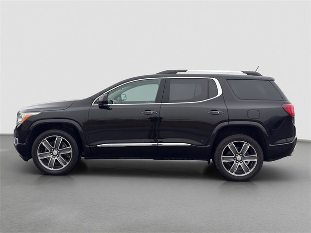 Used 2017 GMC Acadia Denali w/ Technology Package image 3