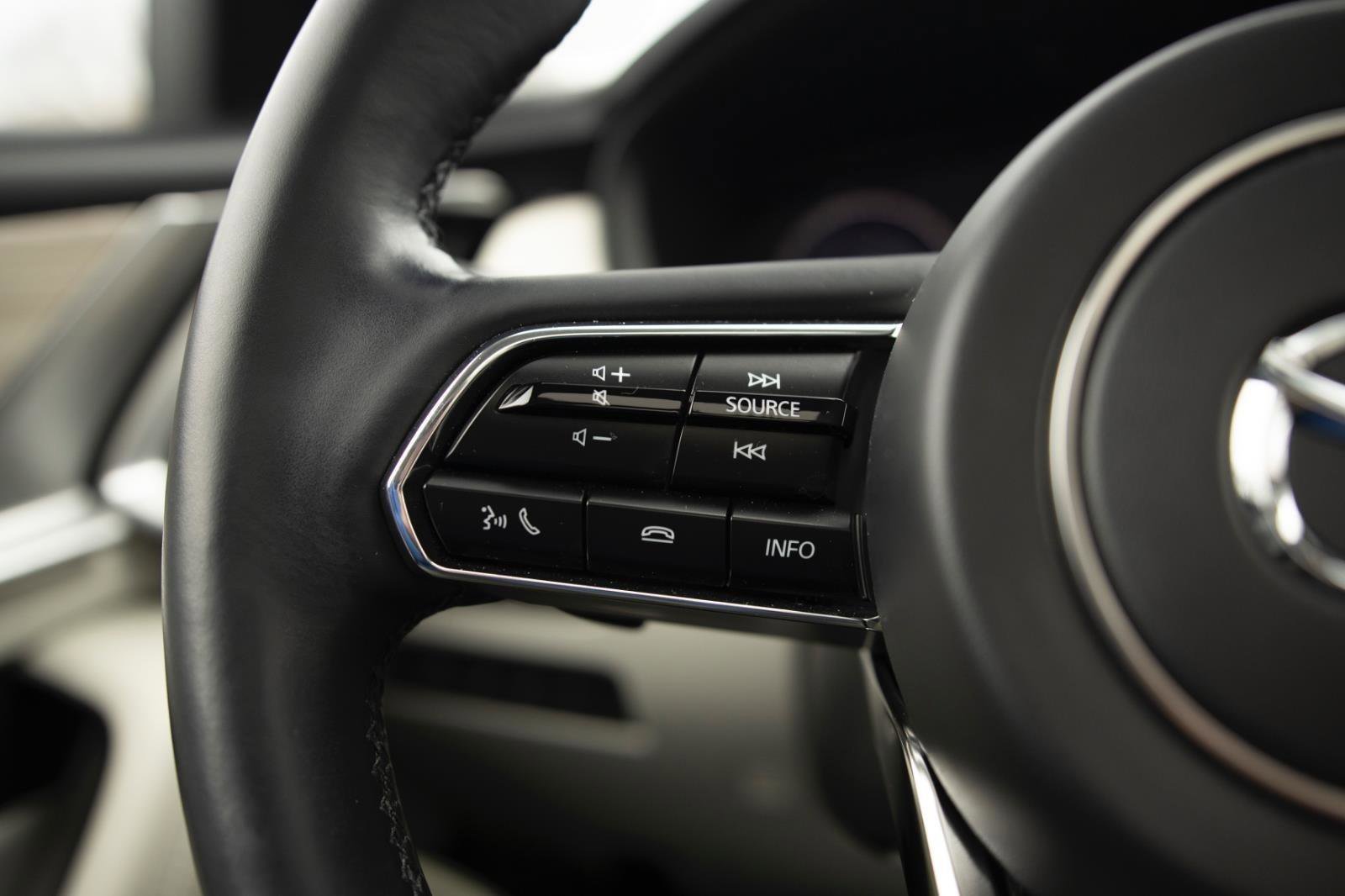 Used 2024 MAZDA CX-90 Plug-In Hybrid w/ Premium Plus image 6