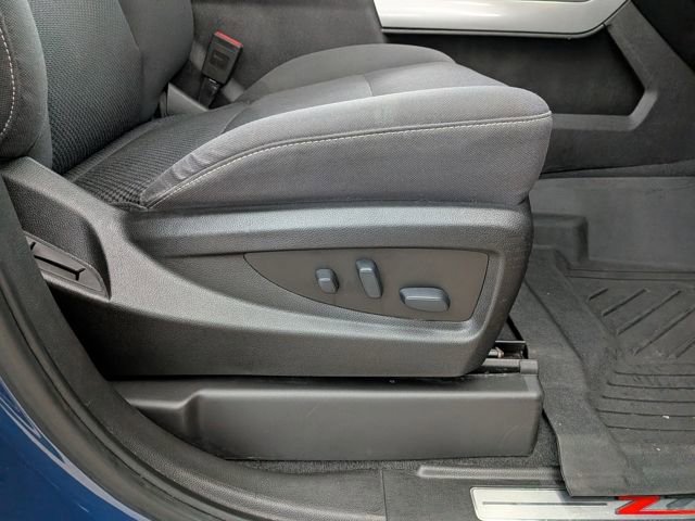 Used 2018 Chevrolet Silverado 1500 LT w/ All Star Edition image 20