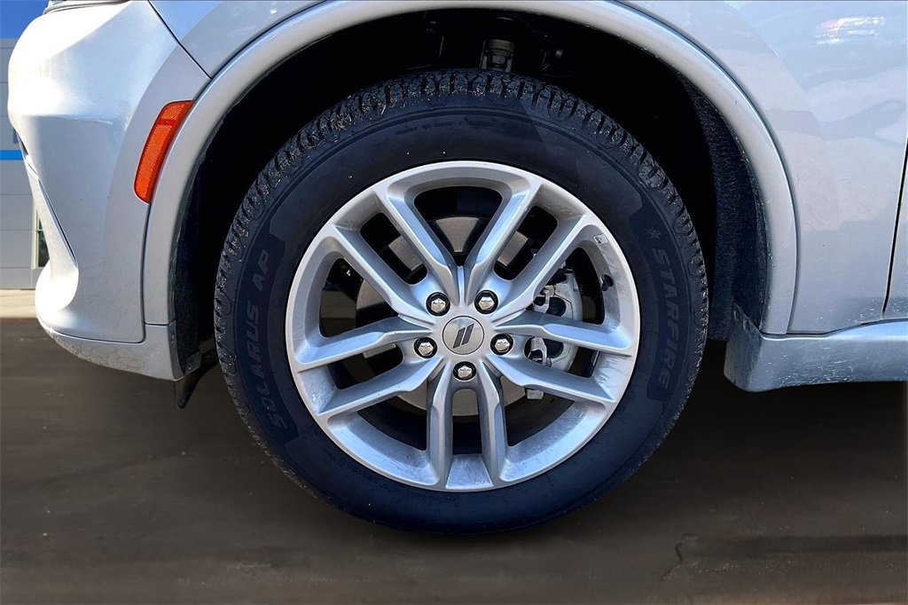 Used 2024 Dodge Durango GT image 35