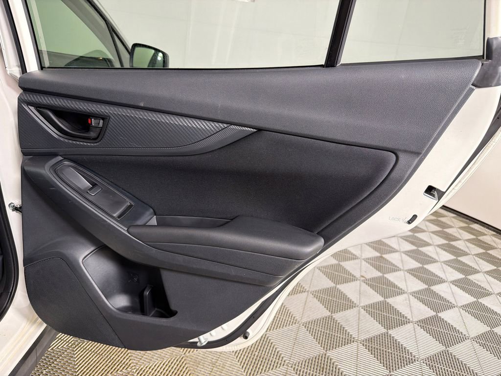 Used 2019 Subaru Crosstrek 2.0i w/ Eyesight System image 16