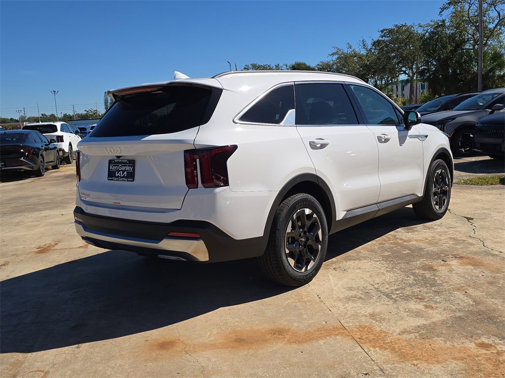 New 2026 Kia Sorento S image 8