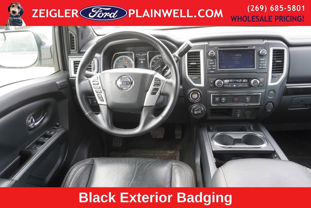 Used 2018 Nissan Titan SL w/ Midnight Edition image 12