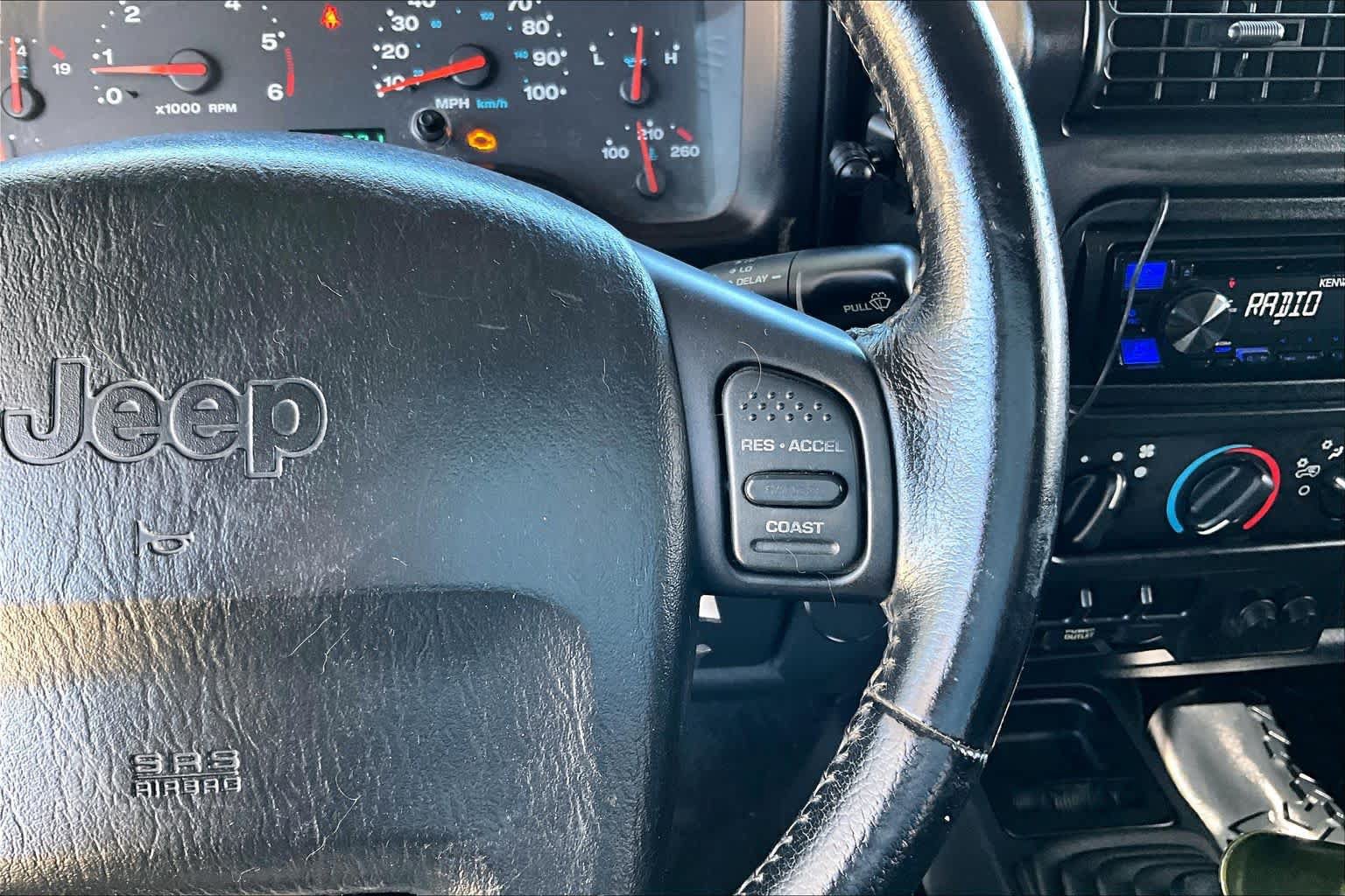 Used 2003 Jeep Wrangler X AWD/4WD image 24