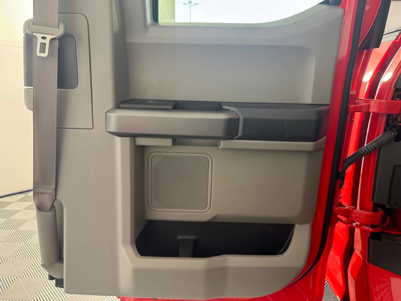 Used 2016 Ford F150 XLT RWD image 23