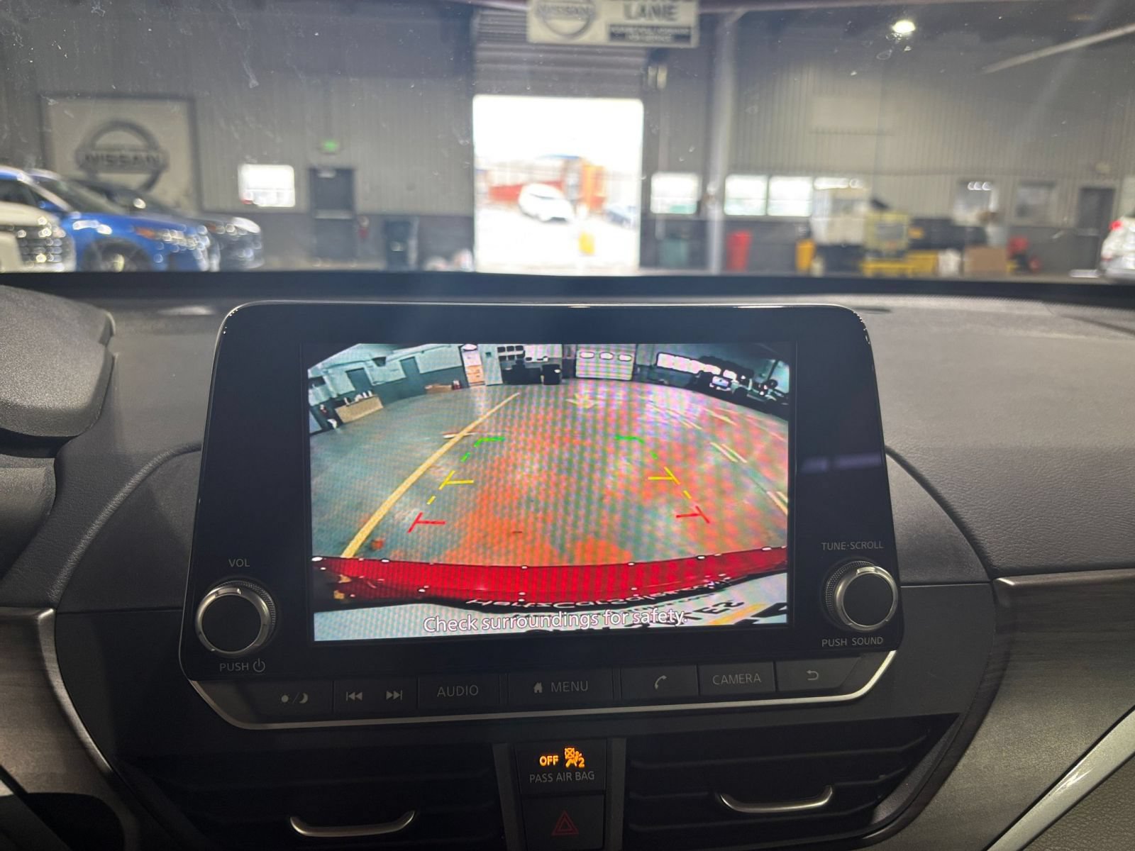 Used 2025 Nissan Altima 2.5 SV FWD image 19