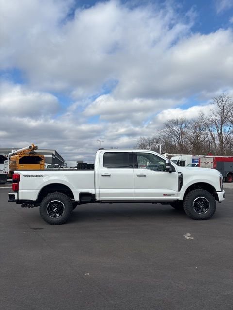 New 2026 Ford F350 Platinum w/ Platinum Plus Package image 4
