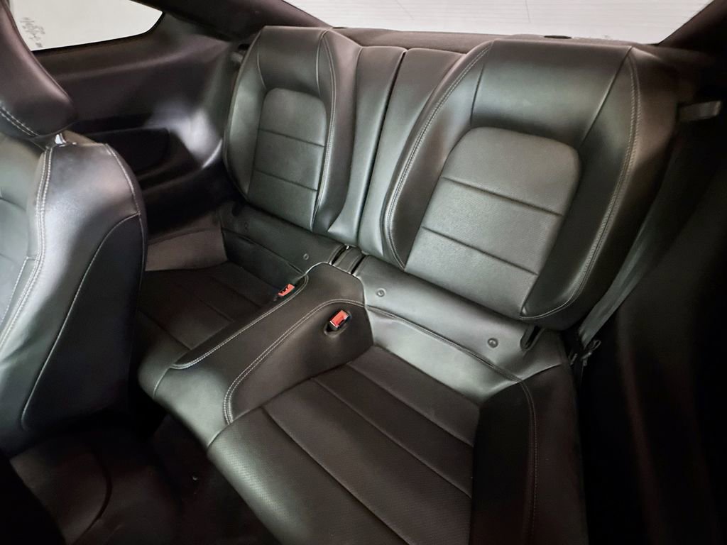 Used 2020 Ford Mustang GT RWD image 23
