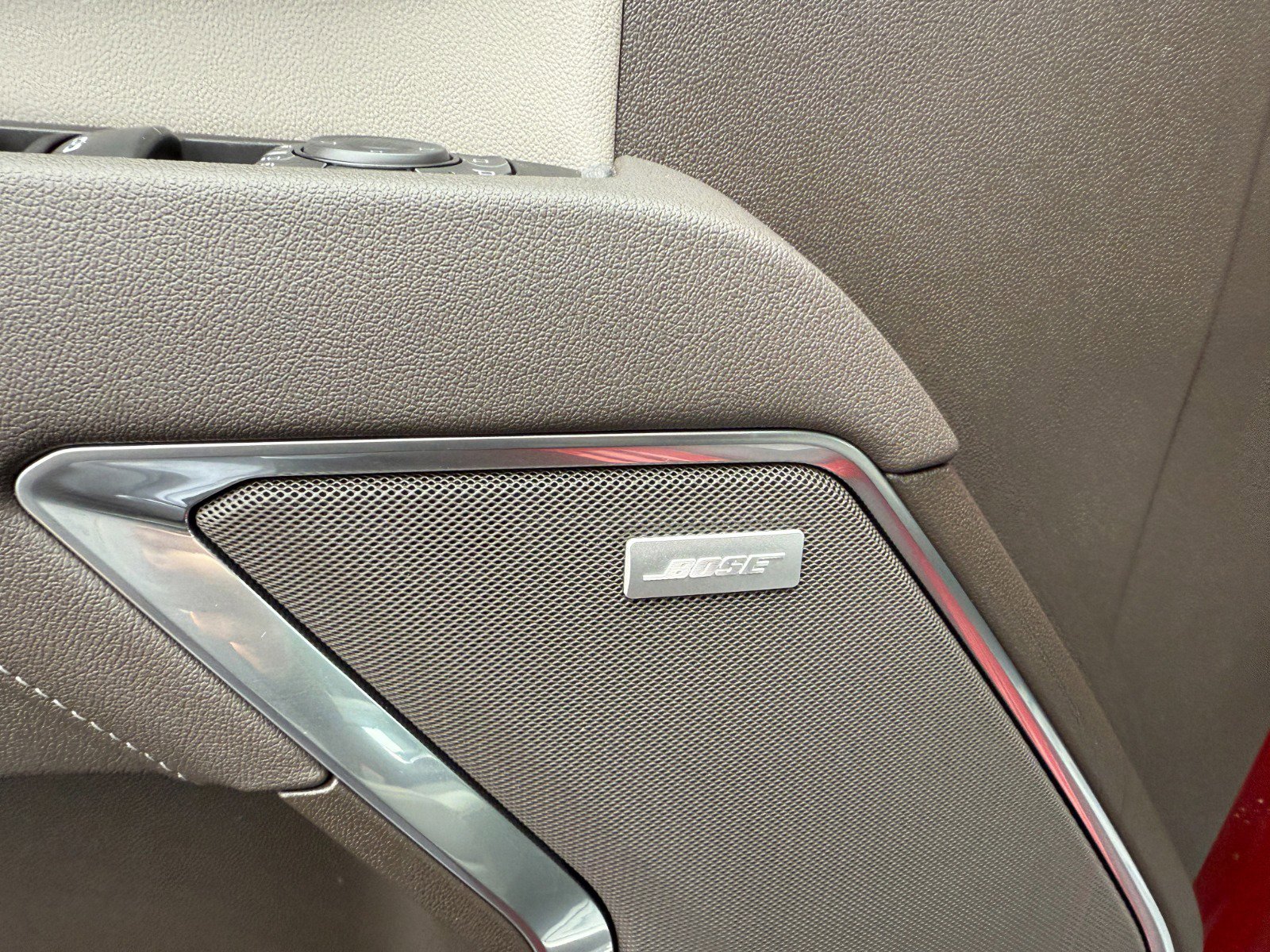 New 2026 GMC Sierra 2500 SLT w/ Max Trailering Package image 26