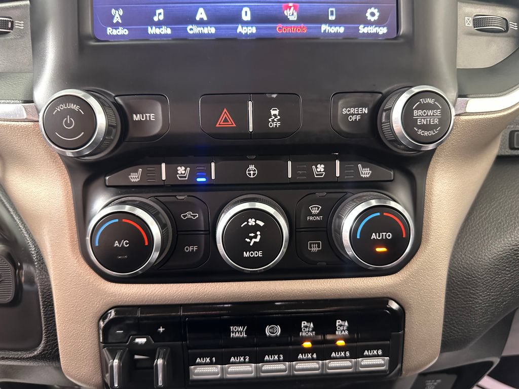Used 2020 RAM 2500 Laramie AWD/4WD image 34