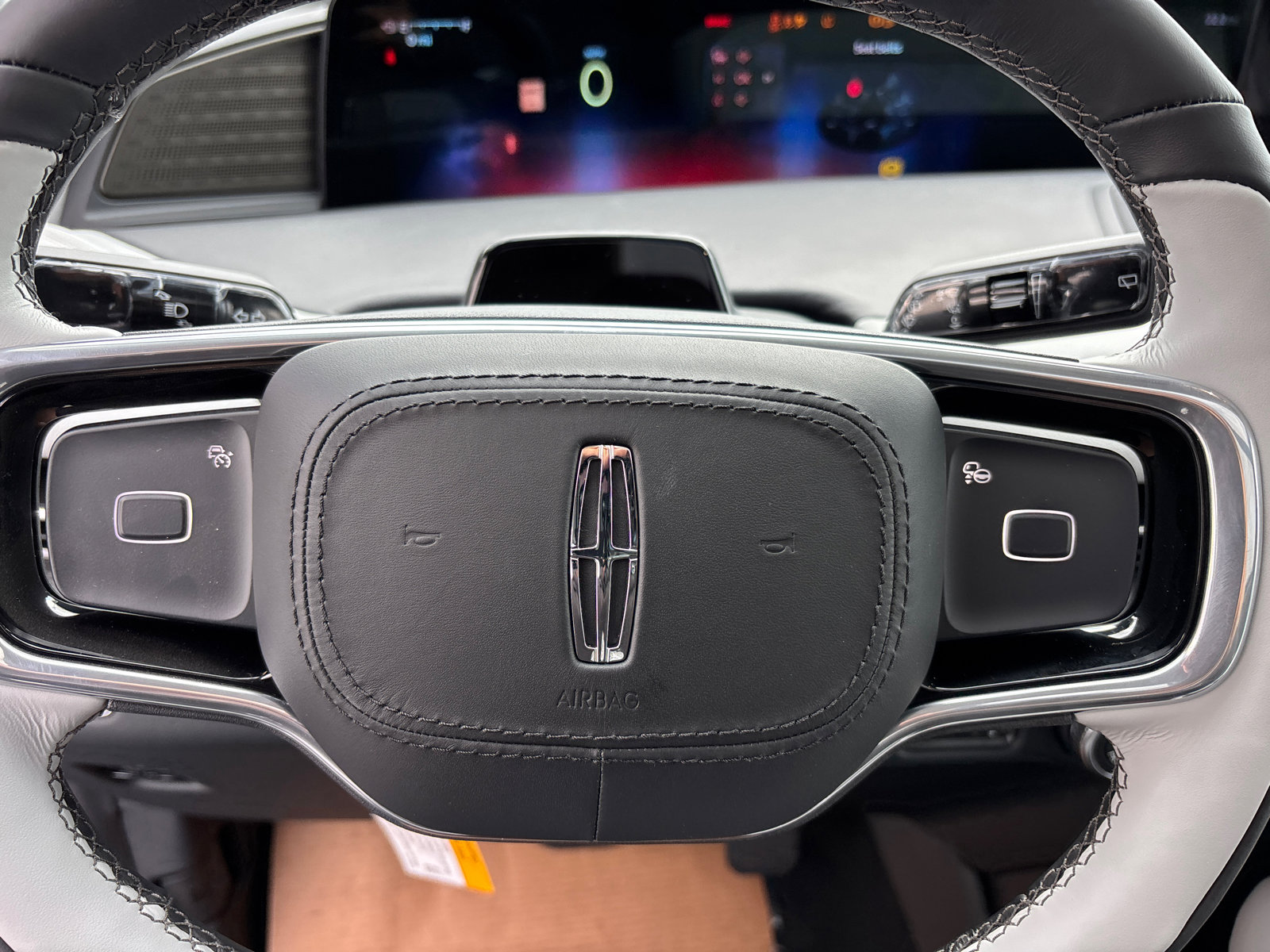 New 2025 Lincoln Navigator L Black Label image 15