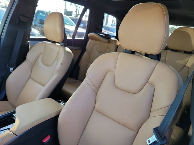 Used 2018 Volvo XC90 T5 Momentum image 16
