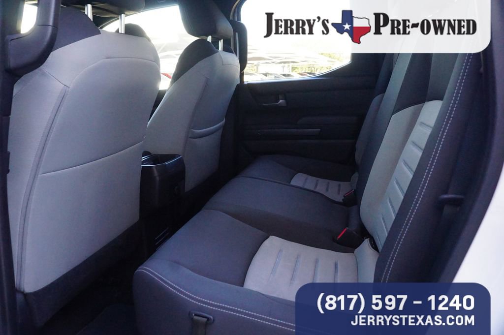 Used 2024 Toyota Tacoma TRD Off-Road image 22