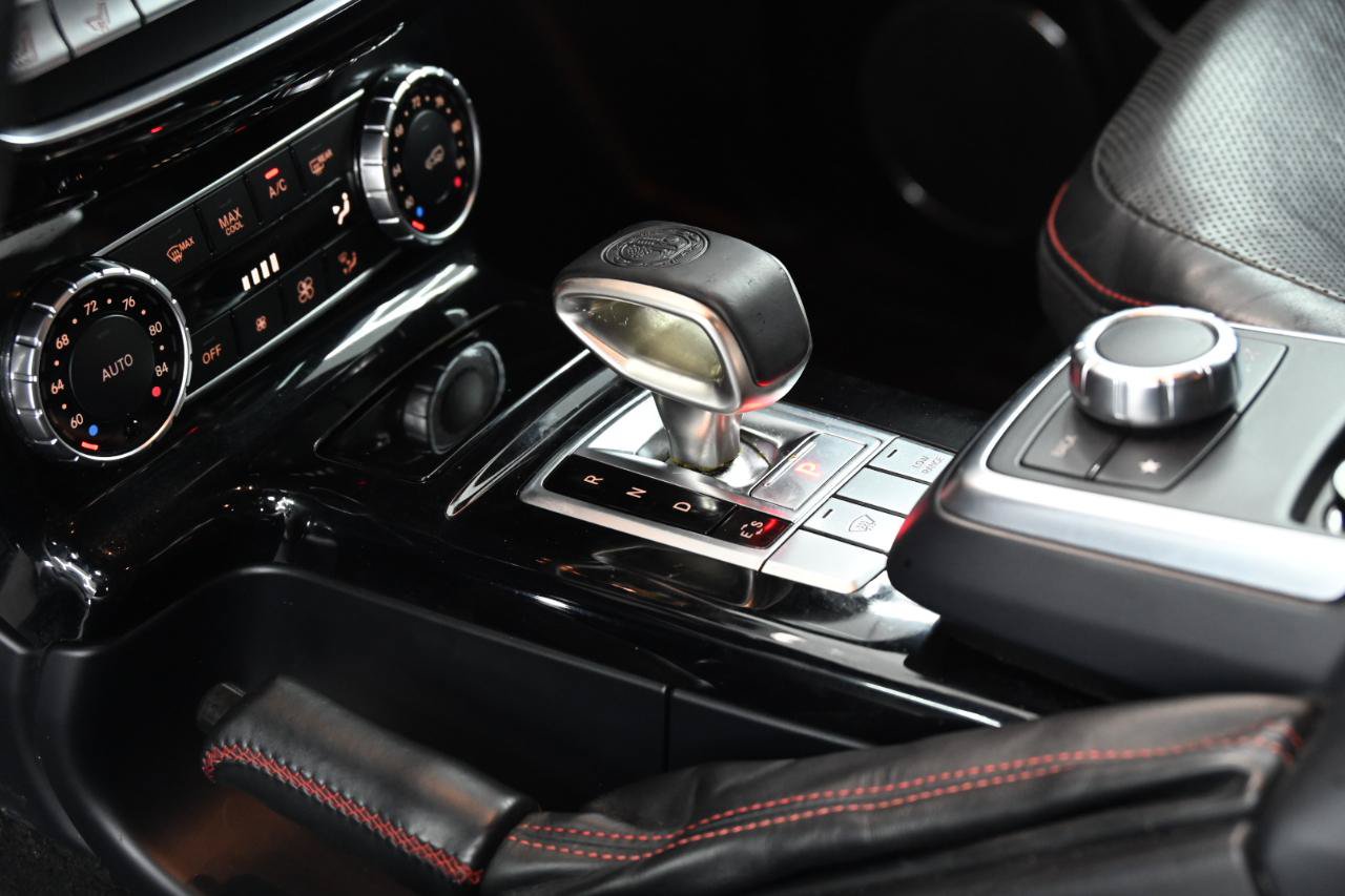 Used 2015 Mercedes-Benz G 550 image 33