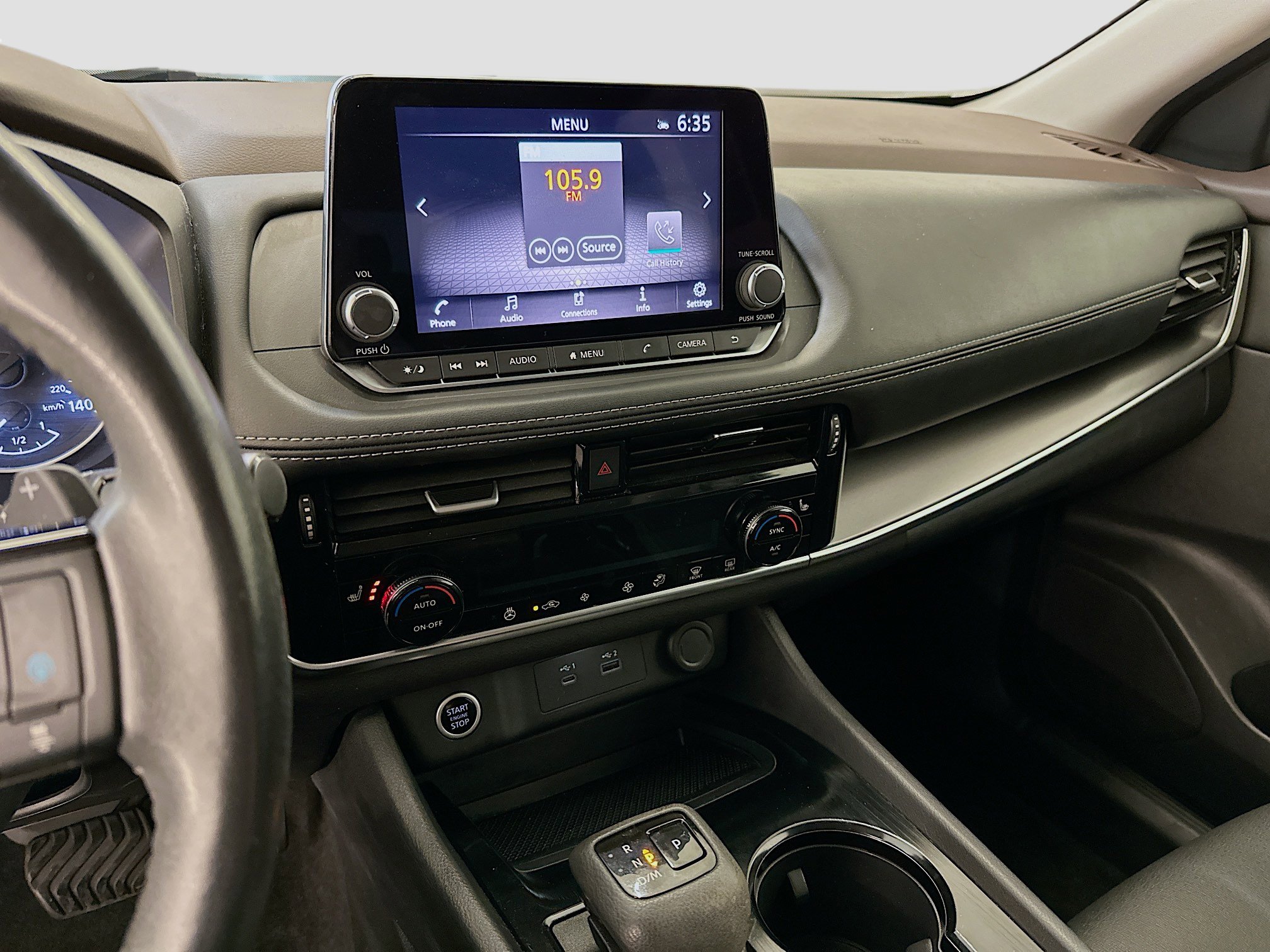 Used 2022 Nissan Rogue SV w/ SV Premium Package image 25