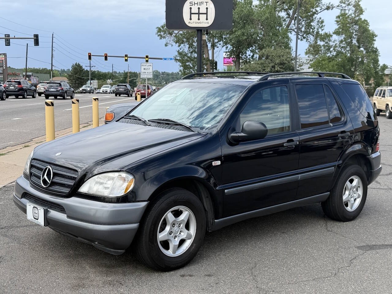 Used 1999 Mercedes-Benz ML 320 4MATIC image 4