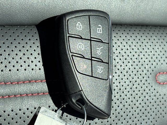 Used 2025 GMC Yukon AT4 Ultimate w/ LPO, Floor Liner Package AWD/4WD image 51