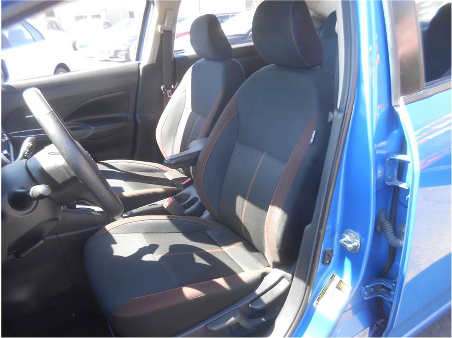 Used 2020 Nissan Versa SR image 7