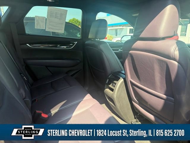 Used 2017 Cadillac XT5 Premium Luxury AWD/4WD image 13