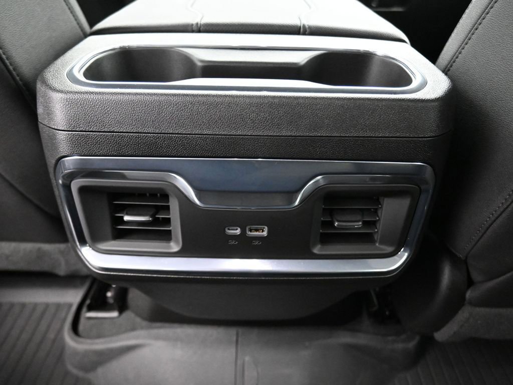 Used 2024 Chevrolet Silverado 1500 LTZ image 31