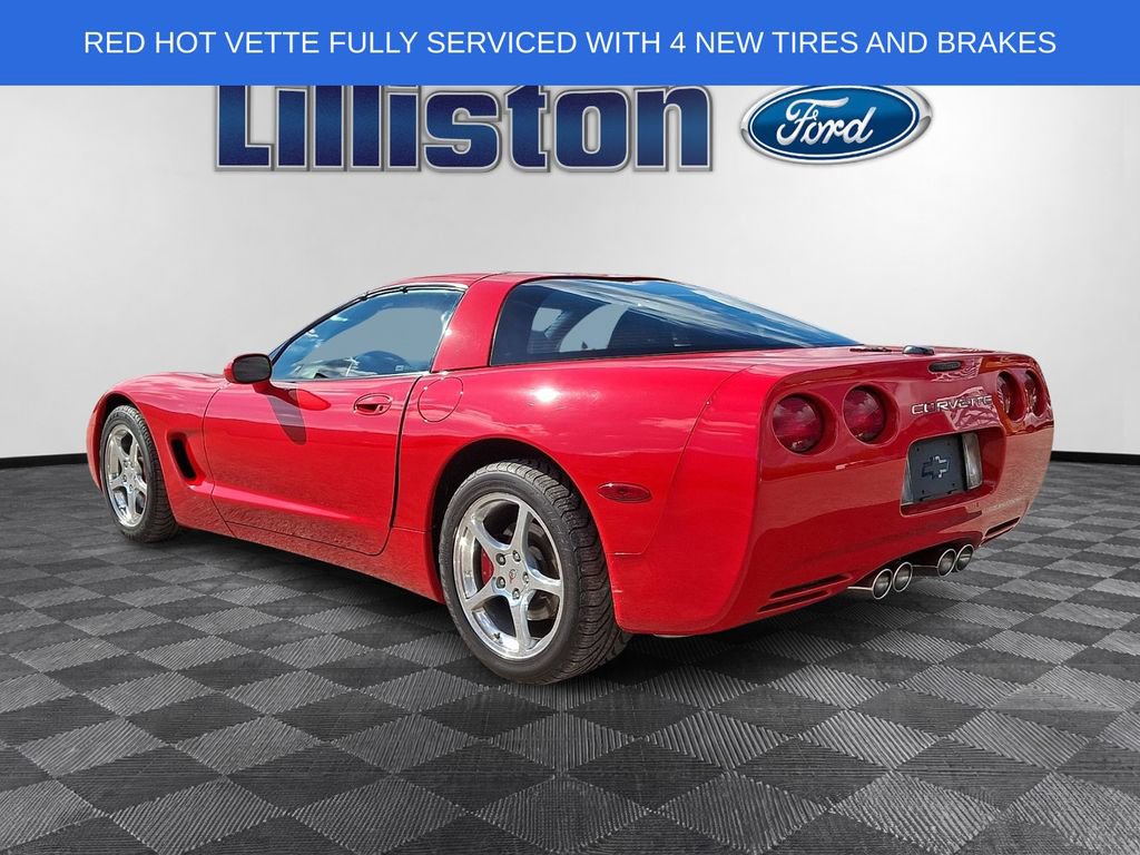 Used 2002 Chevrolet Corvette Coupe w/ Preferred Equipment Group2 RWD image 6